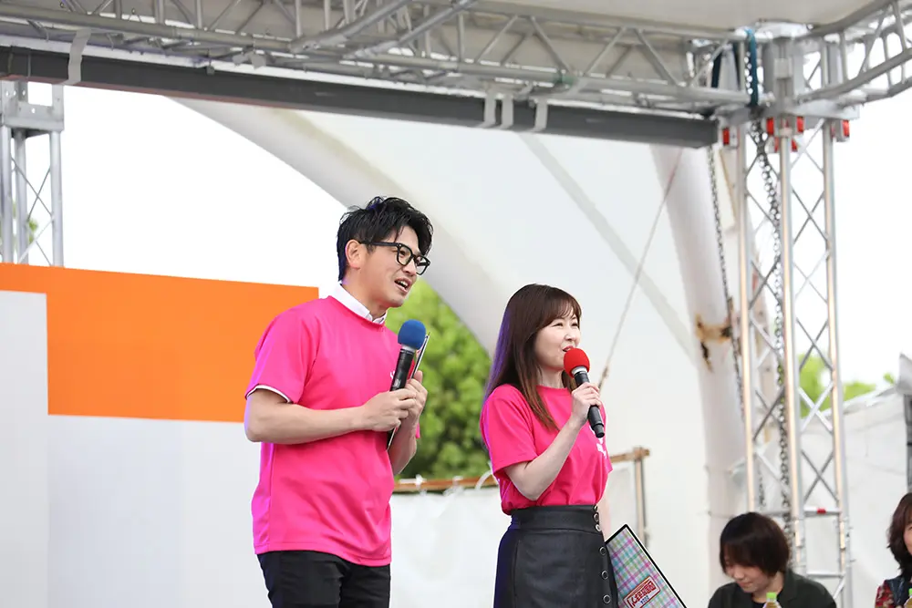 物部純子アナと榎本真也アナ