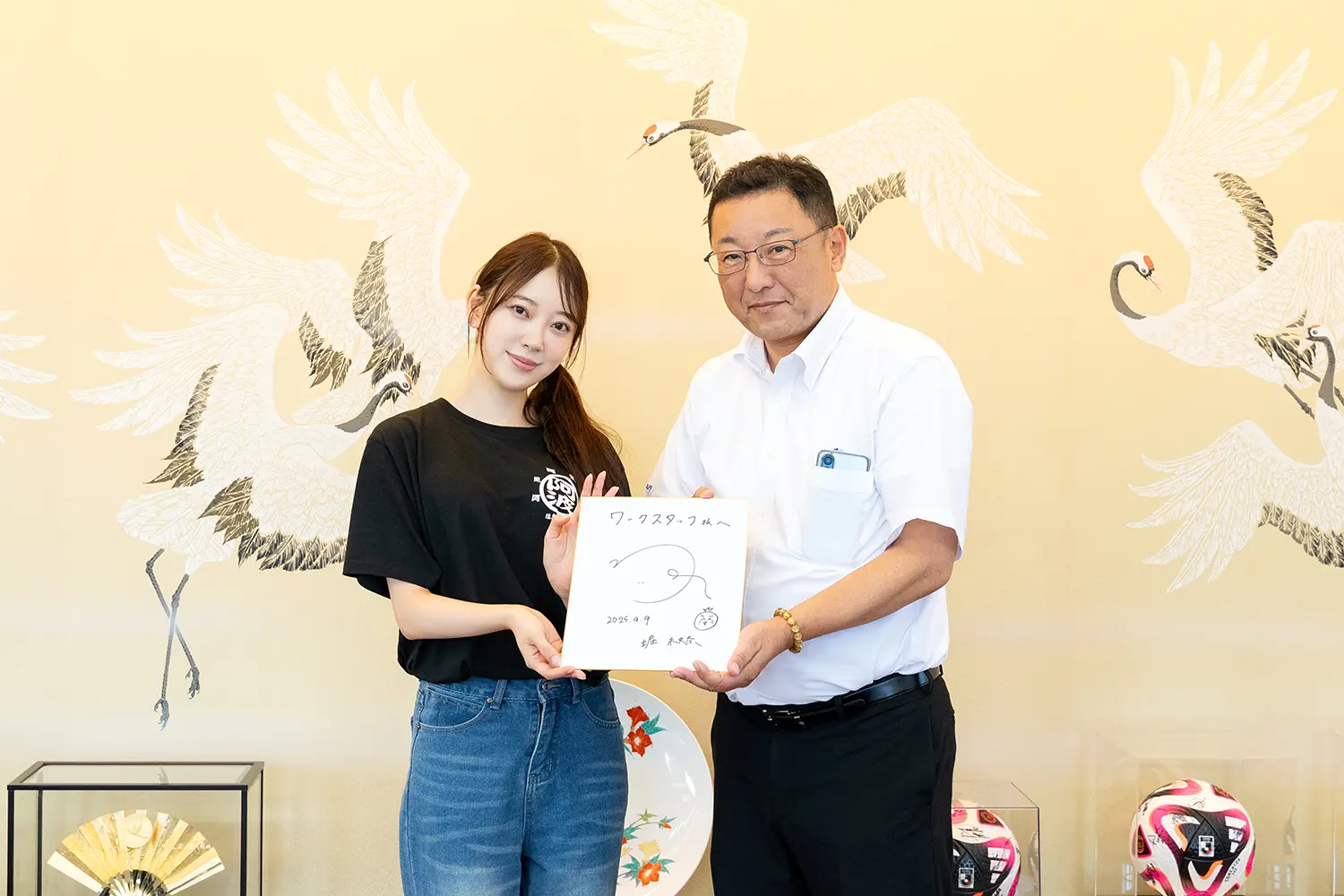 弊社武田副部長と堀未央奈さん