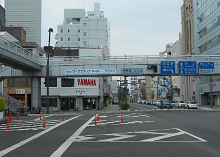 ワークスタッフ新町橋二丁目歩道橋